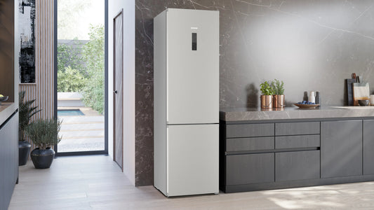 SIEMENS KG39NXIBF iQ300 Free-standing fridge-freezer with freezer at bottom 203 x 60 cm Brushed steel anti-fingerprint