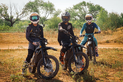 GoTrax - Everest Electric Dirt Bike w/ 50 mi Max Range & 53 mph Max Speed