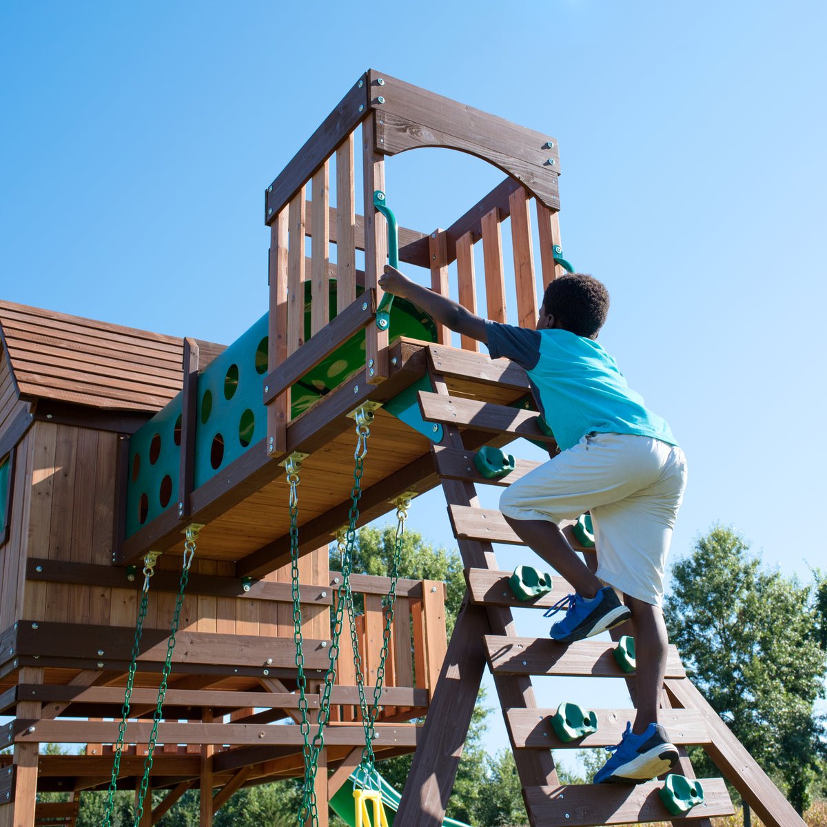 Woodridge Elite Wooden Swing Set