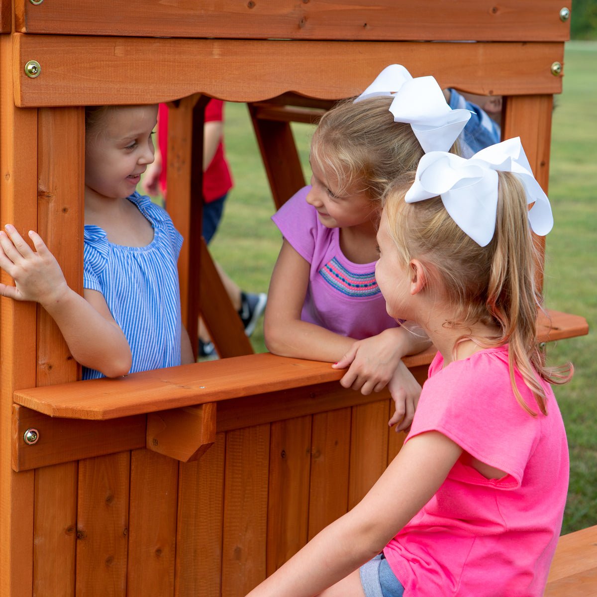 Oakmont Wooden Swing Set